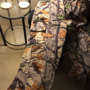 Men’s camo pants